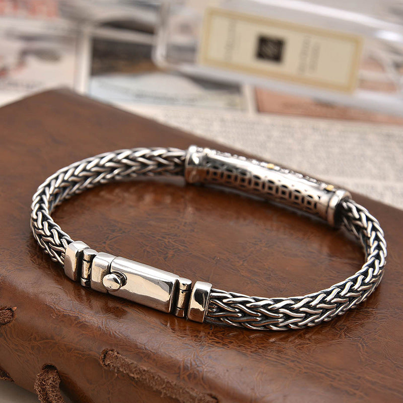 Jalair – Graviertes Edelstahl Armband in Seiloptik