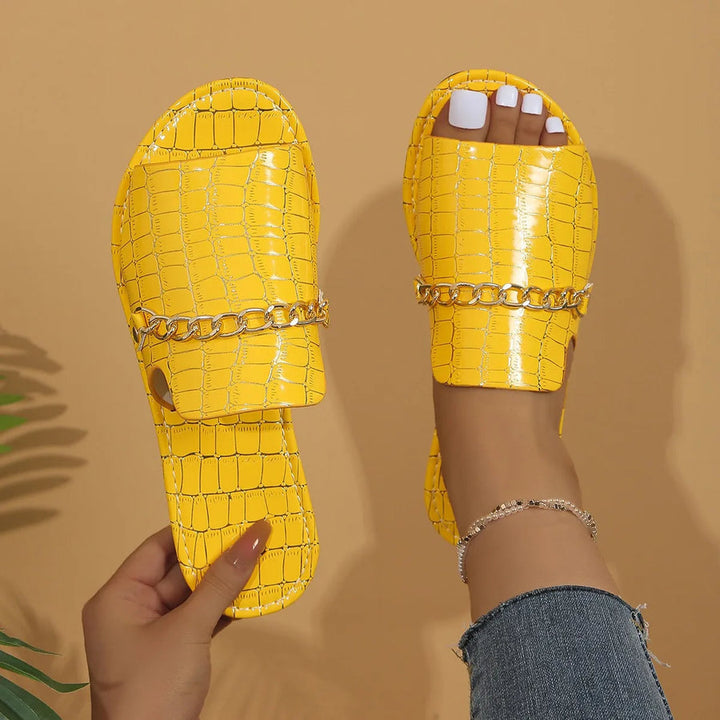 Klavdiya - Sandalen Mit Kette