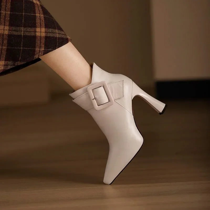 Jennyfer - Stiefeletten Mit Schnalle