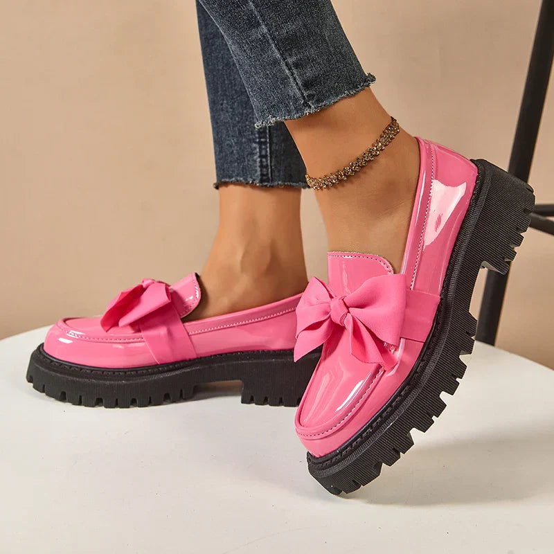 Batya – Elegante Rutschfeste Schuhe Mit Schleife