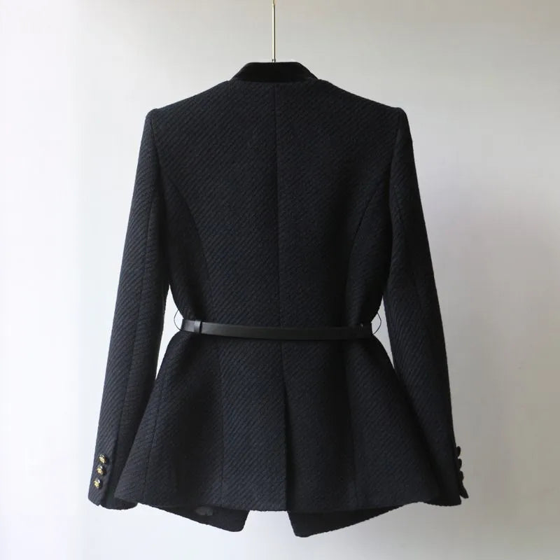 Aruna – Hochwertige, Maßgeschneiderte Jacke Mit Gürtel
