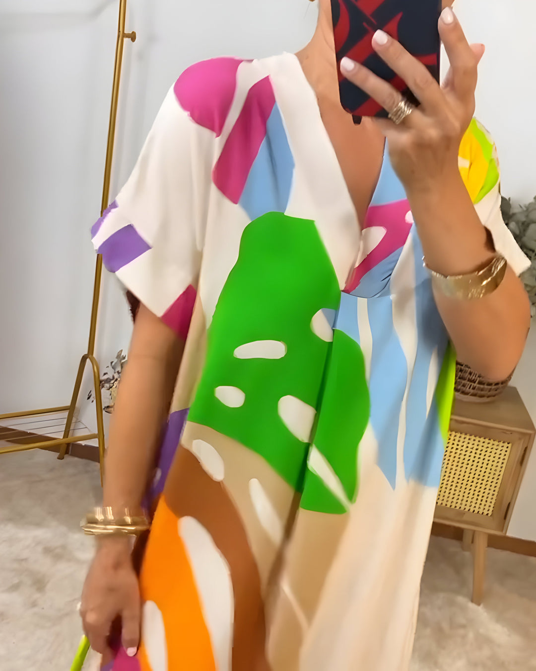 Ailsa – Lässiges Kleid Mit Buntem Blatt Muster