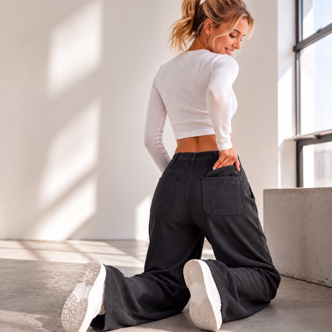 Jina – Hose Mit Weitem Bein Und Vordertaschen