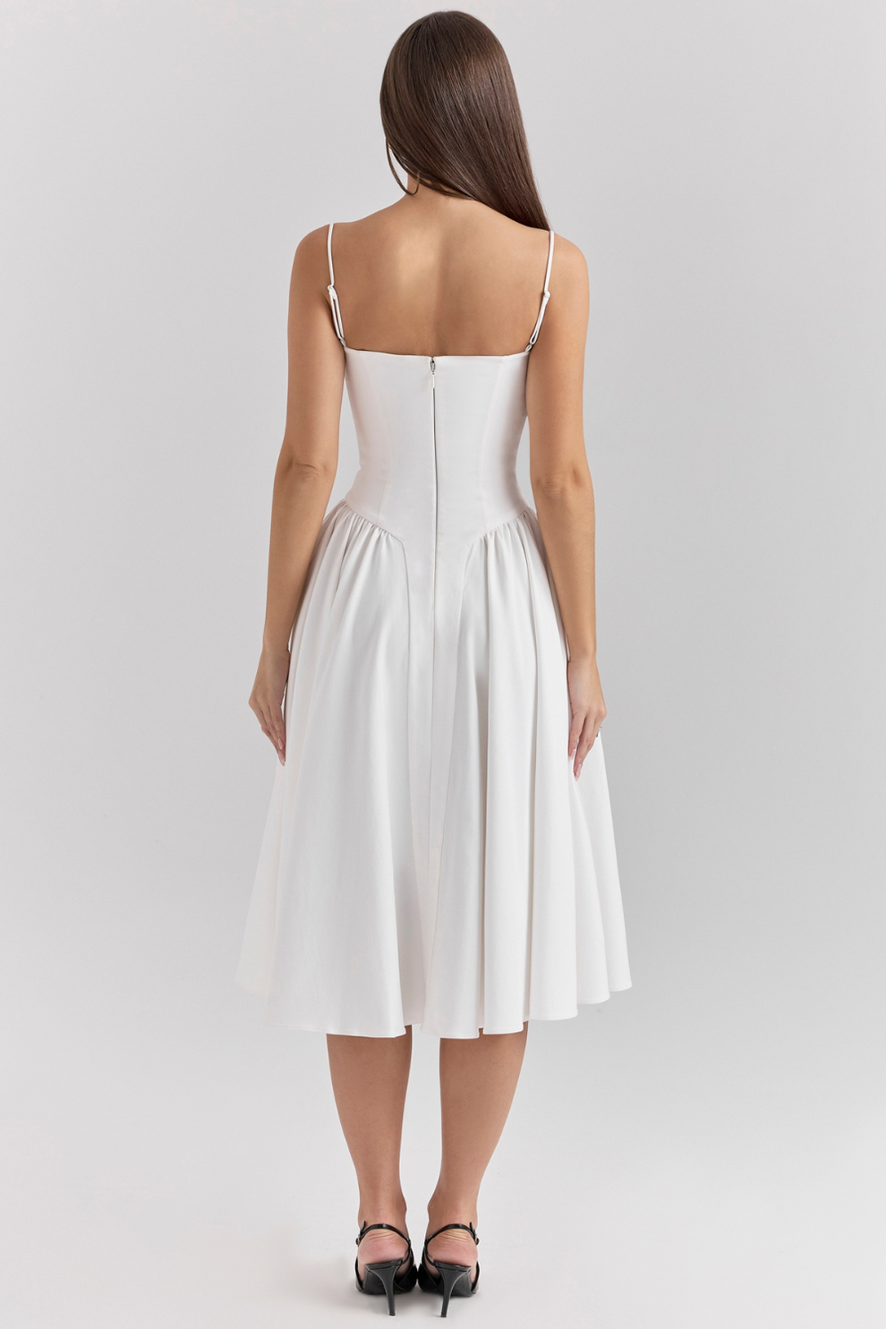 Maissa – Elegantes Midi Kleid mit Ärmeln
