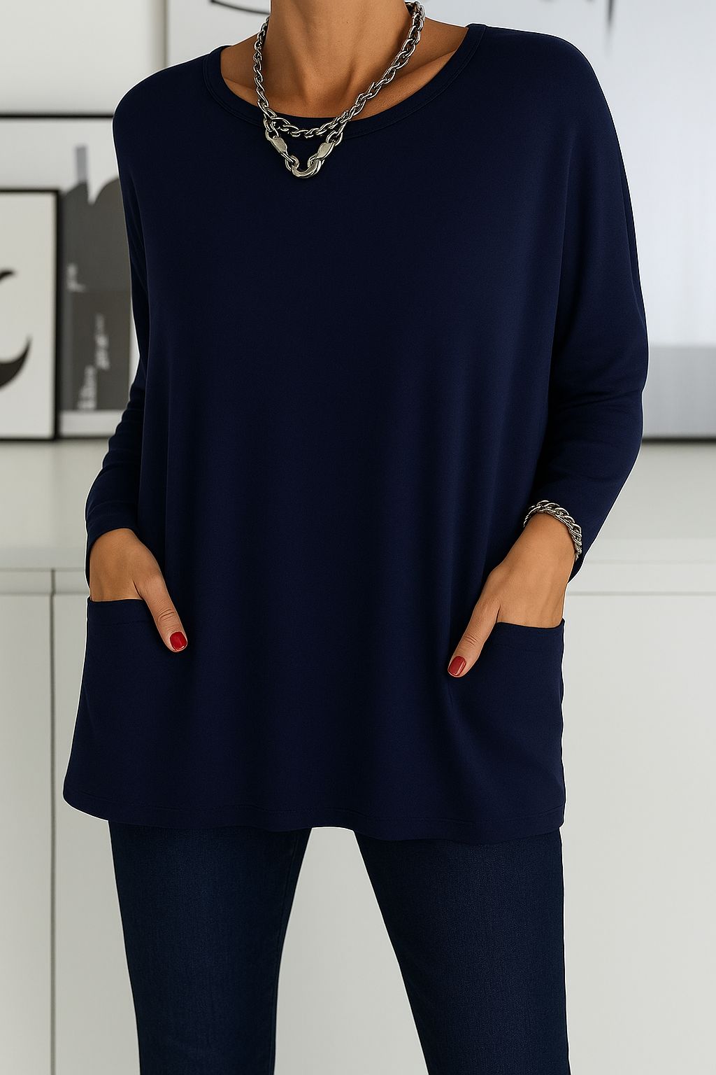 Noryn – Oversize-Pullover mit Rundhalsausschnitt und Taschen