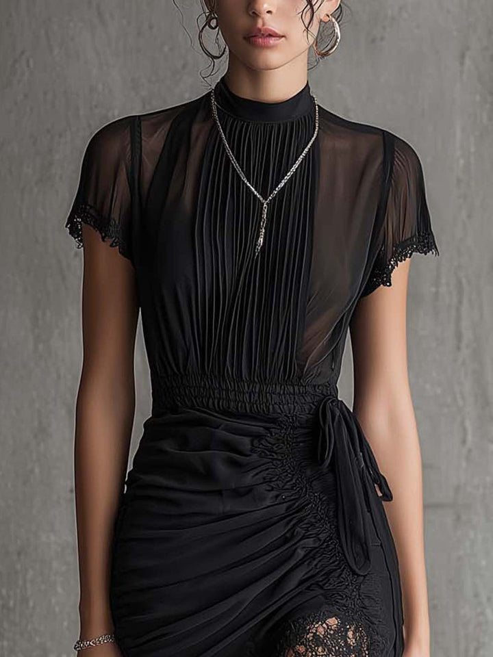Semila – Minikleid Mit Geflochtener Taille Und Spitzenbesatz