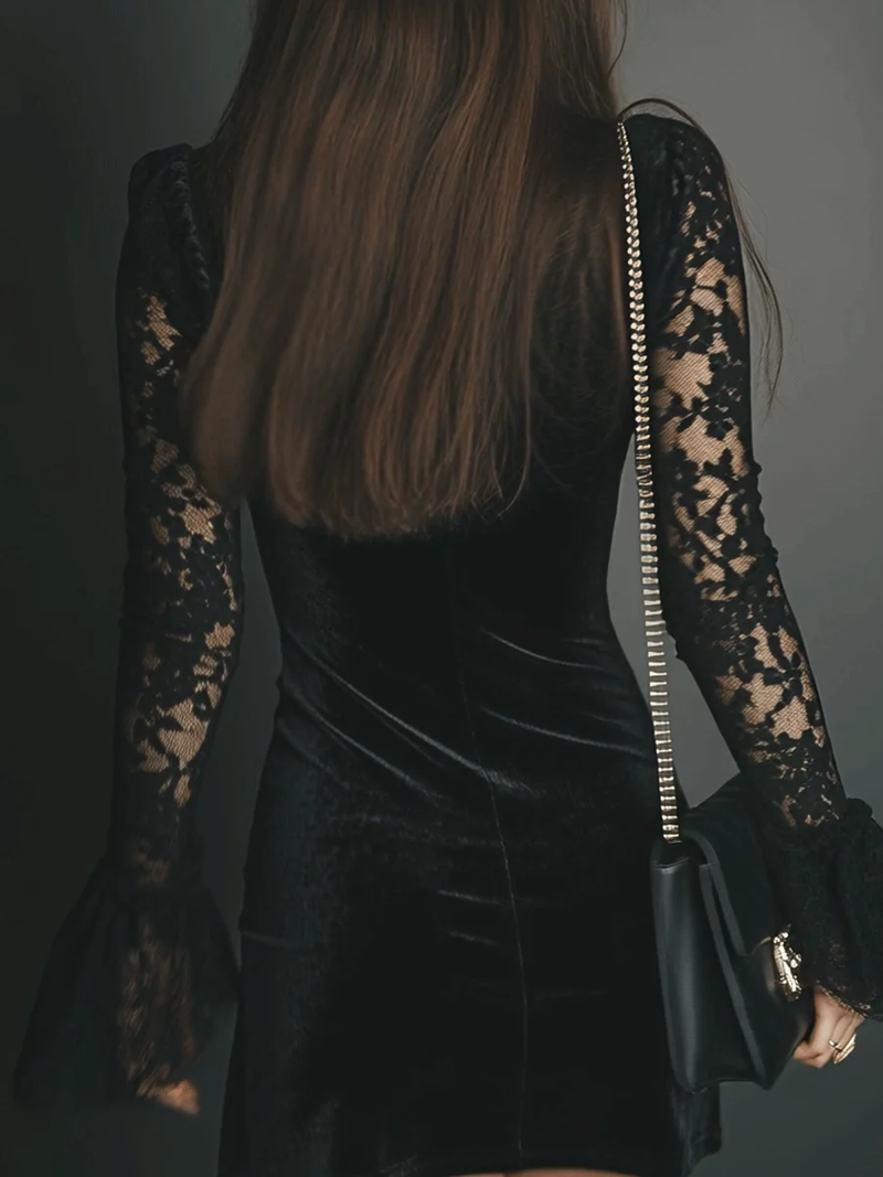 Fiziana – Minikleid Aus Samt Und Spitze