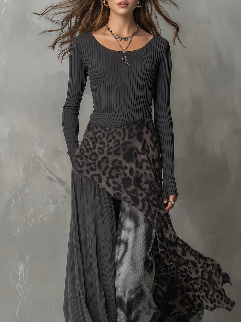 Nkem – Maxikleid mit Leopardenmuster und Streifen