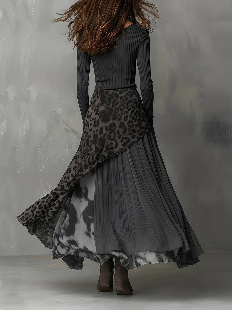 Nkem – Maxikleid mit Leopardenmuster und Streifen