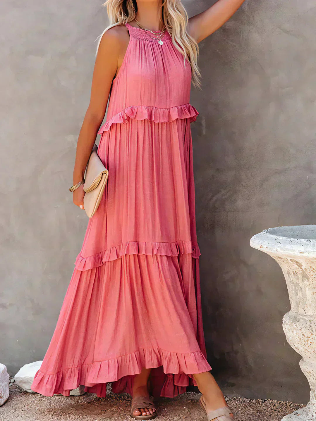 Hayley – Elegantes ärmelloses Kleid Mit Rüschen