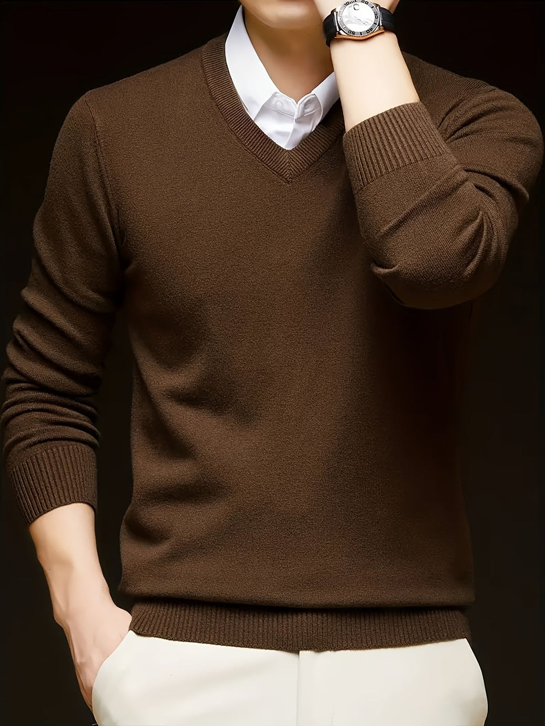 Dionysis – „Cross Border“ Strickpullover mit V-Ausschnitt