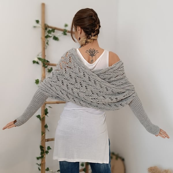 Reinhilde –  Doppelten Ärmeln Shawl Schal