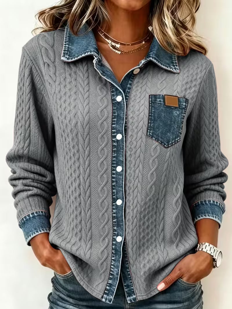 Eryna – Langärmliges Shirt mit Zopfmuster und Jeanskragen