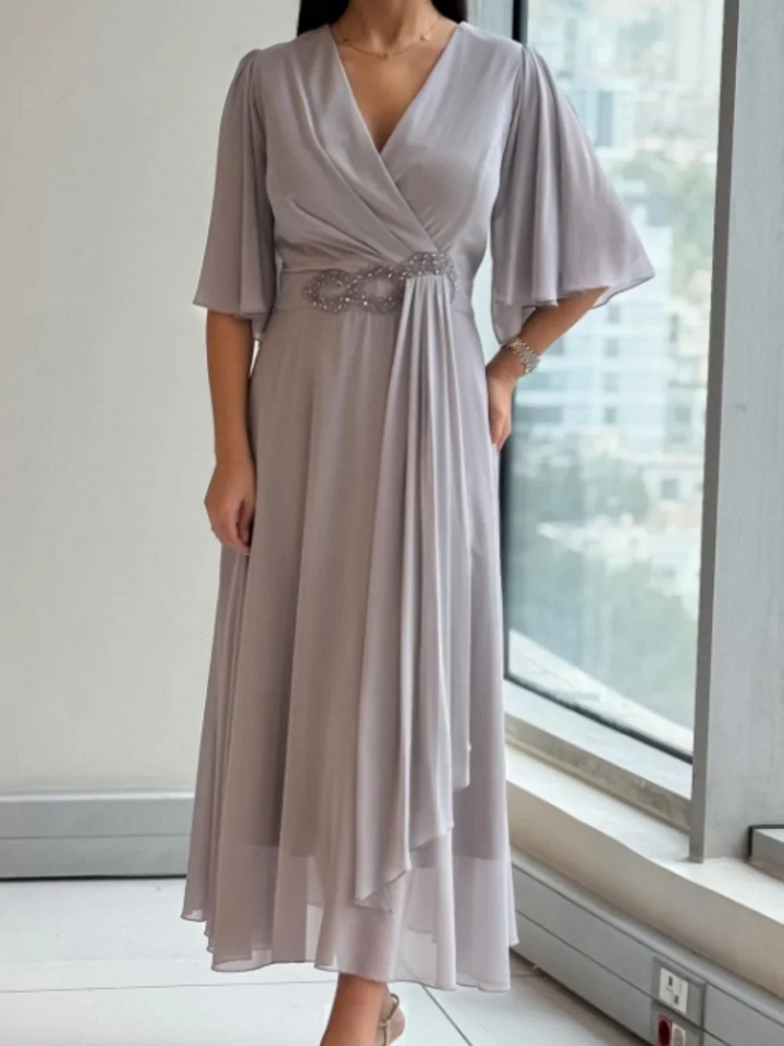 Ezina – Elegantes Langes Tuch kleid