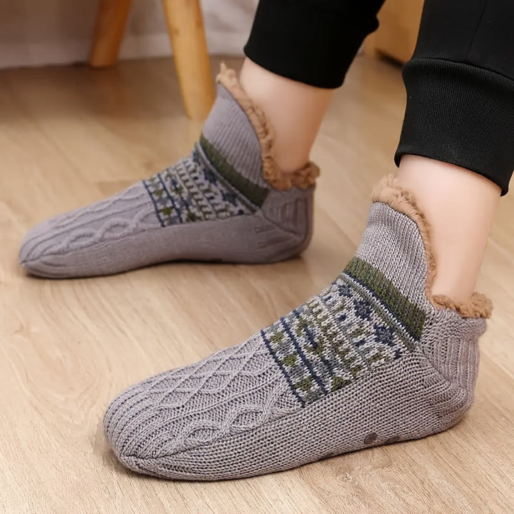 Nuvello - Bequeme Weiche Gestreifte Stricksocken