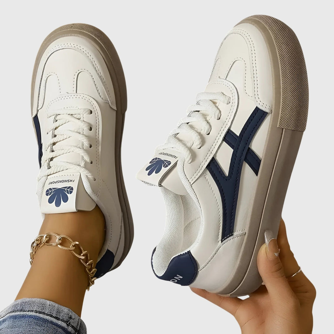 Necdet – Sneaker mit Schnürverschluss Und Kontraststreifen