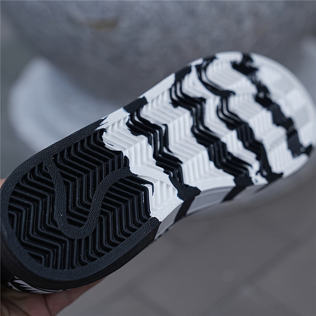 Nalson – Turnschuhe Mit Geometrischem Print Und Schnürung