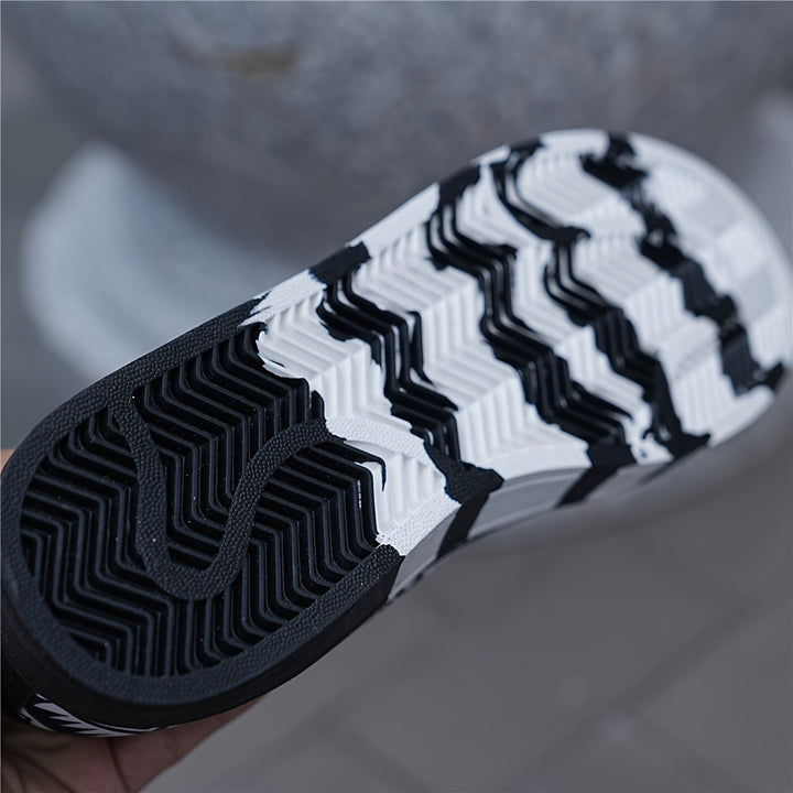 Nalson – Turnschuhe Mit Geometrischem Print Und Schnürung