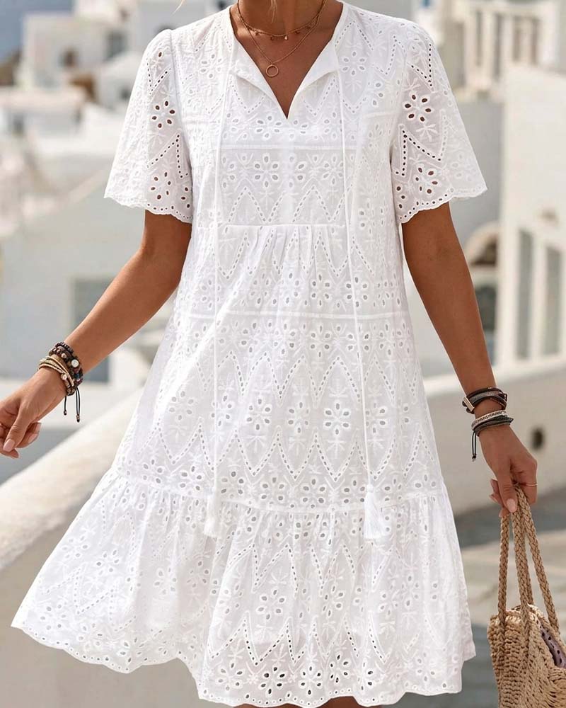 Aphinya – Durchbrochenes Kleid MIT Kurzen Ärmeln
