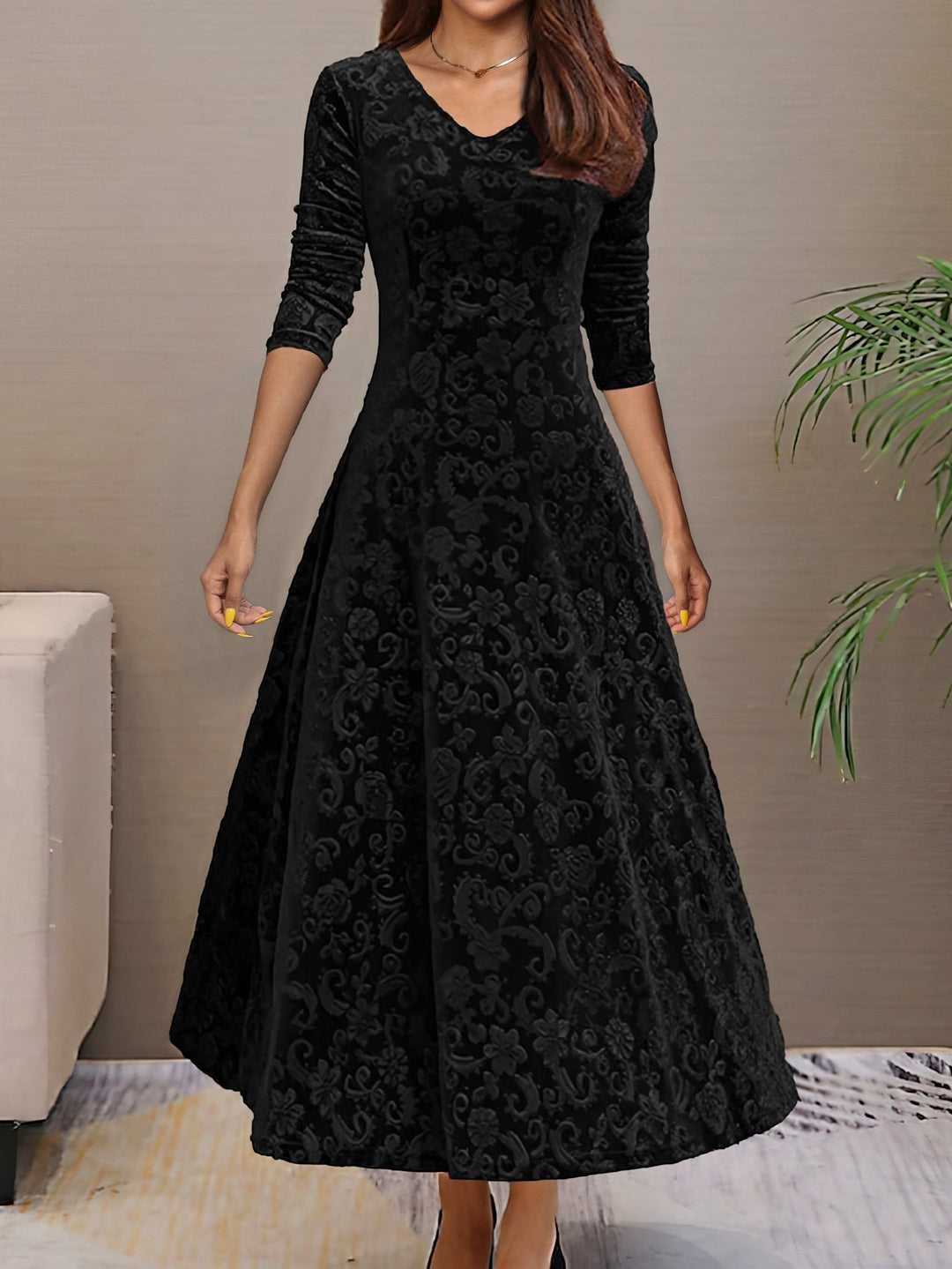 Eluned – Elegantes Samt-Partykleid