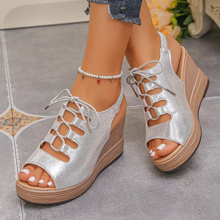 Eleaner – Bequeme Keilabsatzsandalen