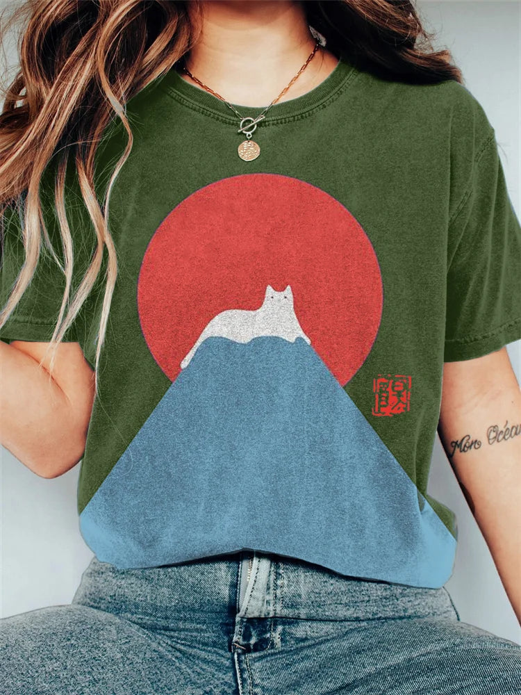 Evelyn™ - Weiße Katze Schnee auf dem Berg Fuji Vintage T Shirt