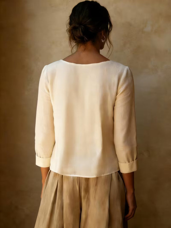 Gelina – Bluse Mit Rundhalsausschnitt Und Falten Vorne