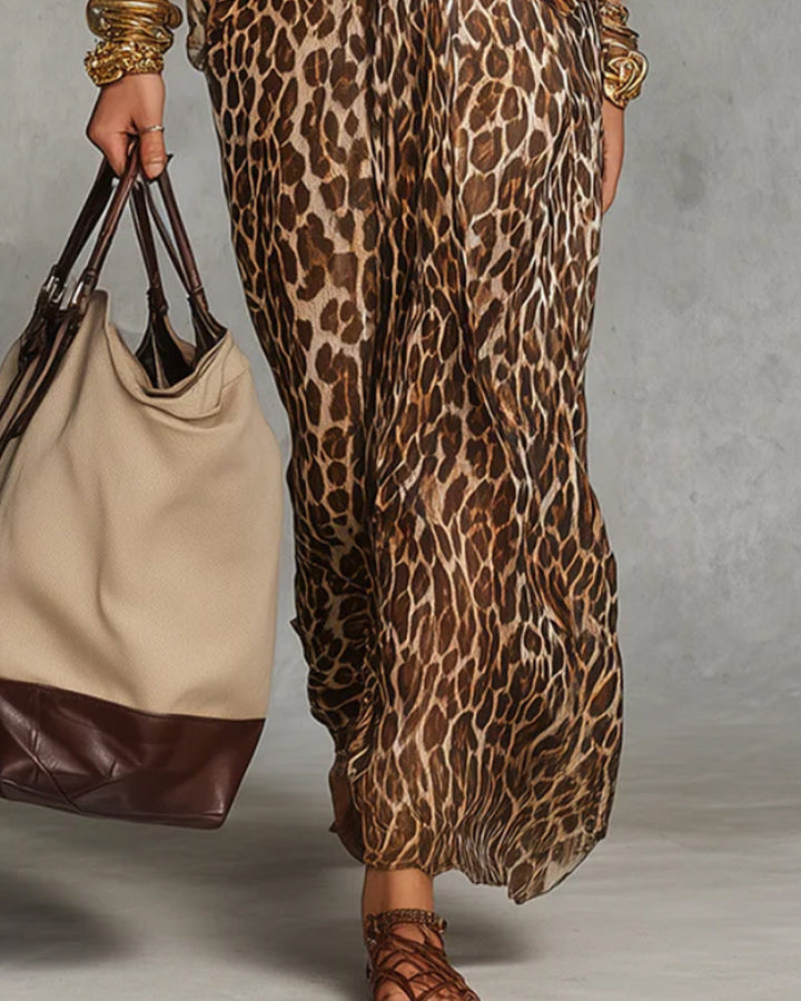 Ayrana – Maxikleid mit Gedrehter Vorderseite Und Leopardenmuster