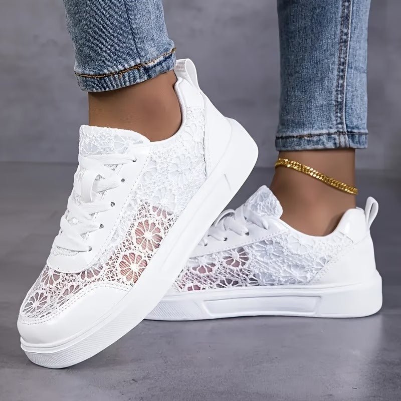 Alessa - Elegante Sneaker Mit Spitzenverzierung