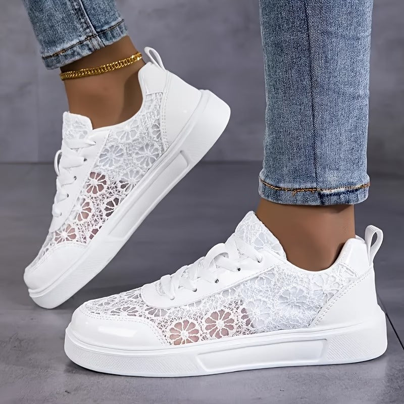 Alessa - Elegante Sneaker Mit Spitzenverzierung
