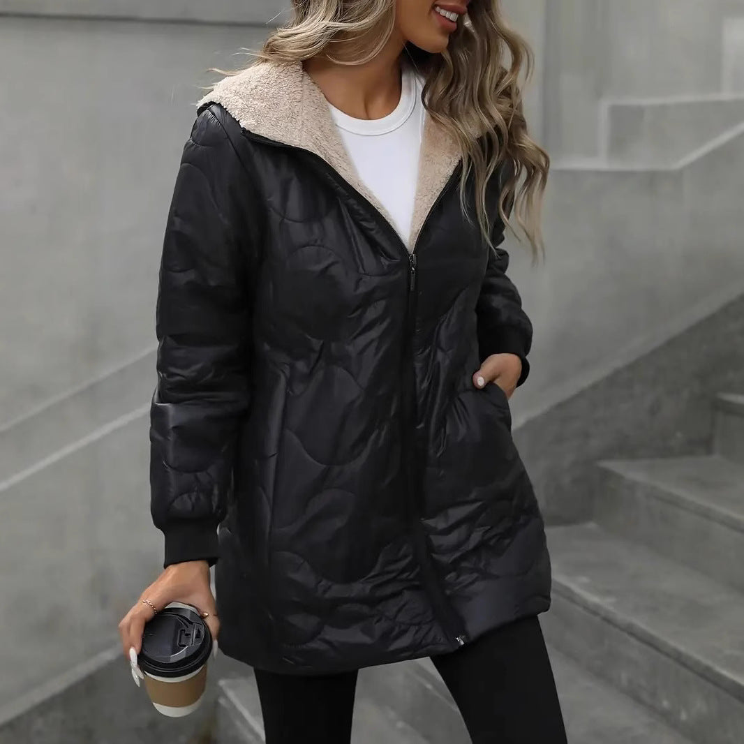Nayela – Thermojacke mit Reißverschluss und Kapuze