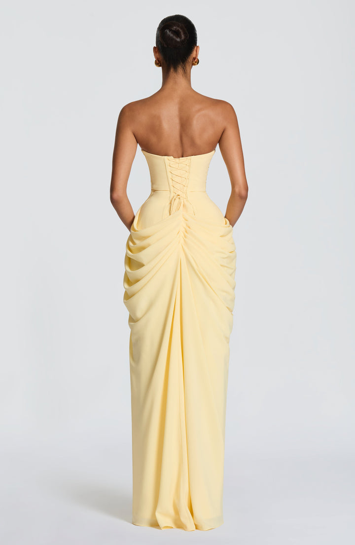 Narja – Trägerloses Maxikleid