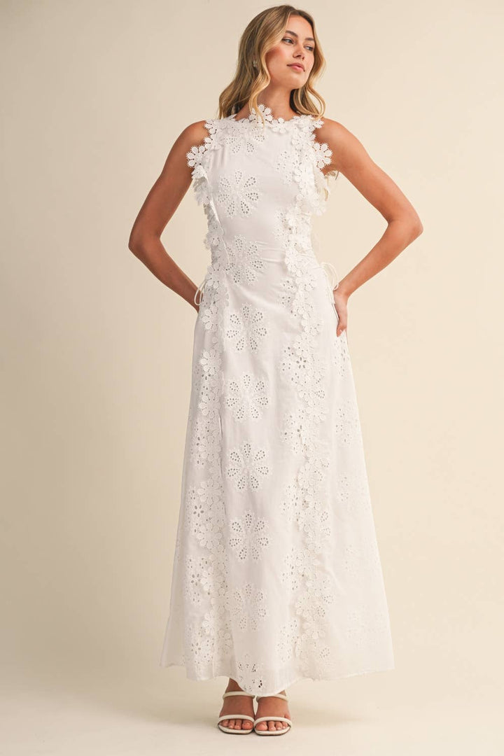 Azalia – Ärmelloses Maxikleid mit Blumenstickerei