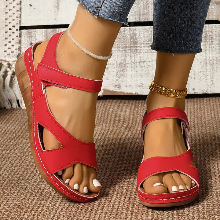 Navina - Orthopädische Keilsandalette