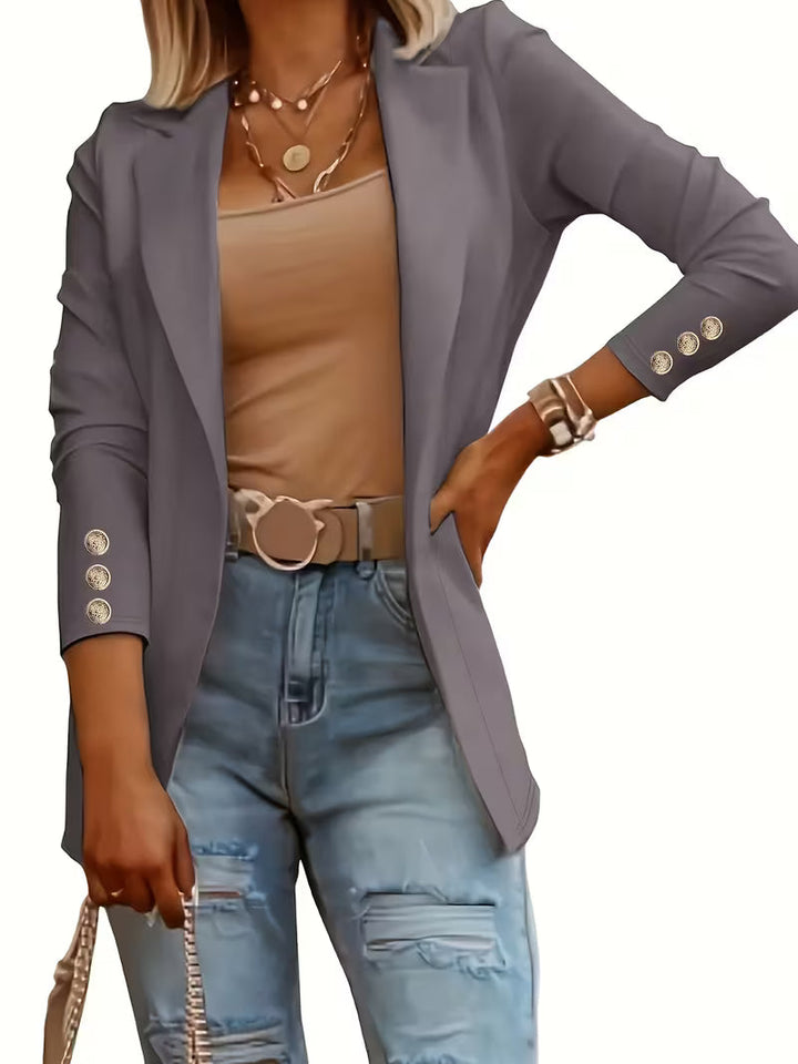 Nikia – Langärmeliger Blazer Mit Zierknöpfen