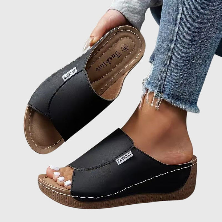 Sherby – Klassische Bequeme Wandersandalen