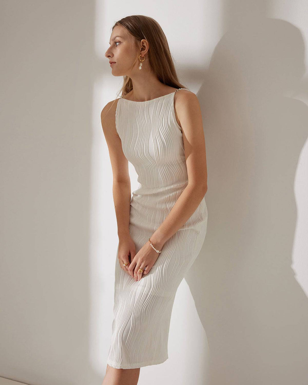 Simonen – Ärmelloses Perlenwelle Midi-Kleid