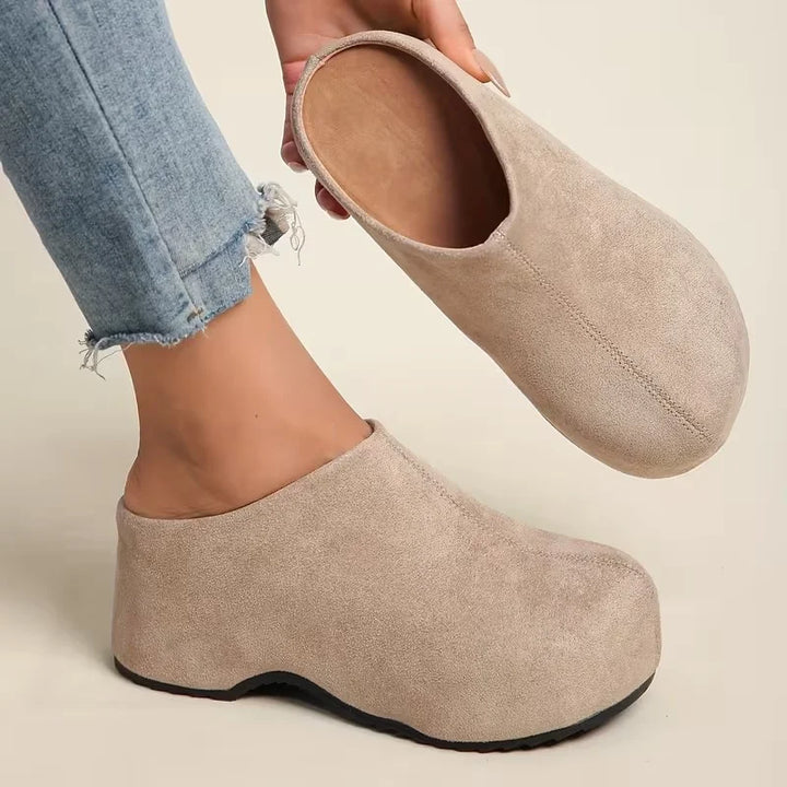 Karmia – Bequeme Rutschfest Schuhe