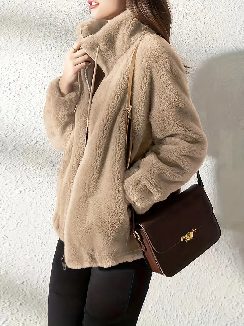Maliza – Stilvolle Fleece Jacke Mit Fellbesatz