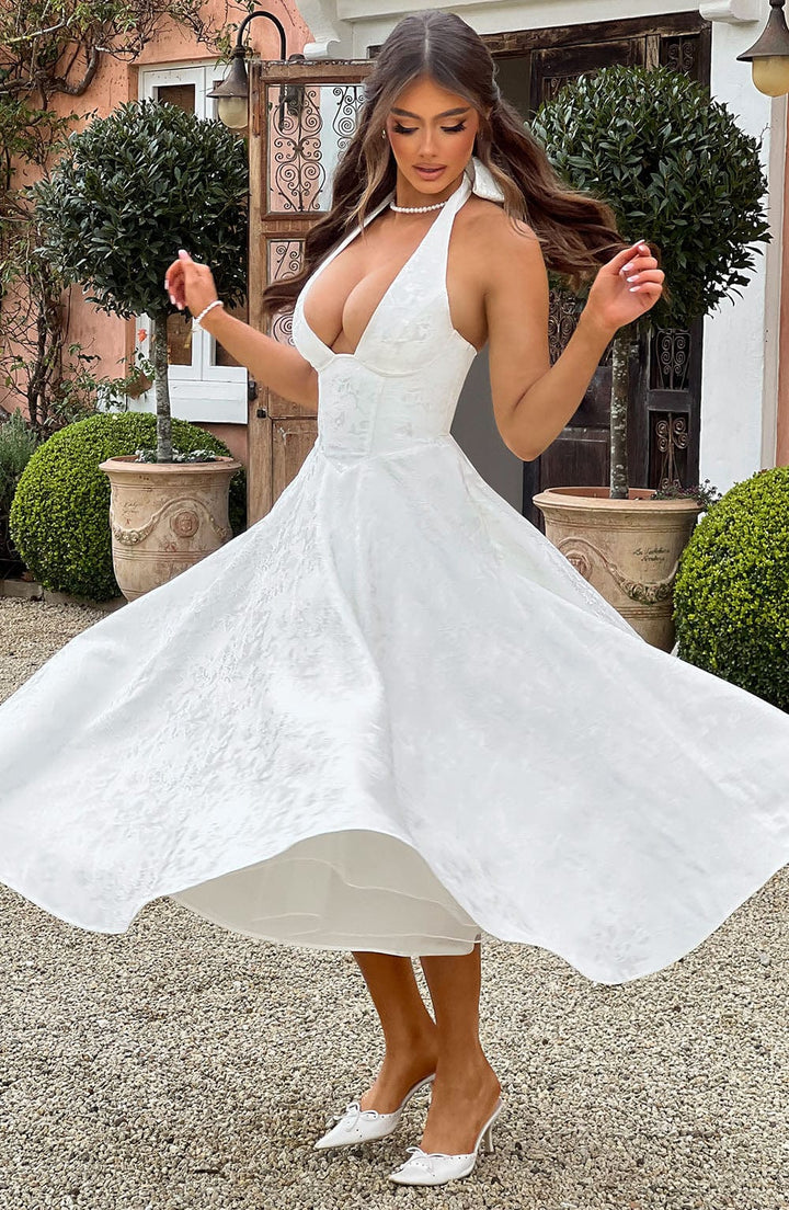 Myra – Modisches Midi Kleid Mit Neckholder Ausschnitt