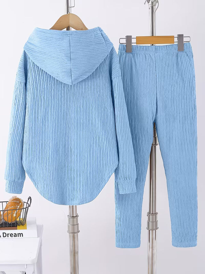 Berenika – Lässiges Kapuzen Top And Leggings