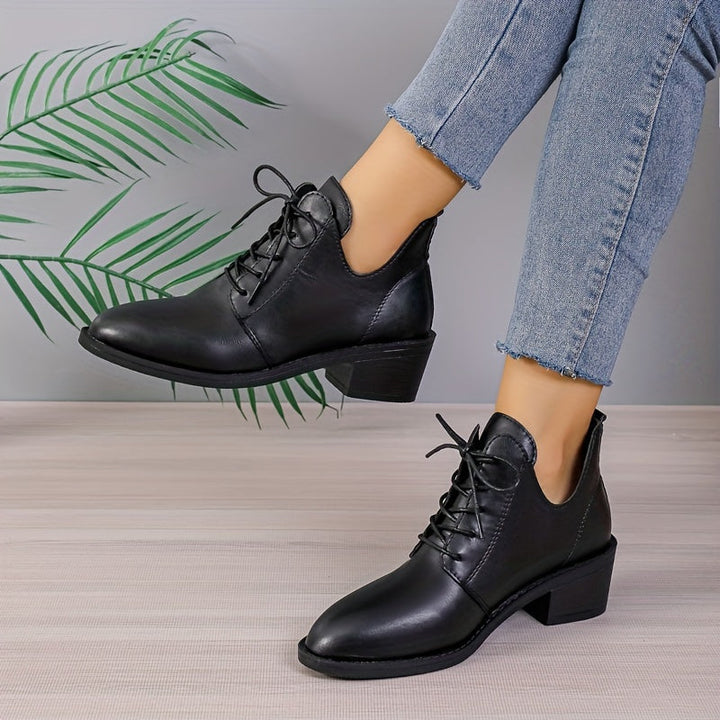 Rosemarie – Klassische Schnürstiefeletten