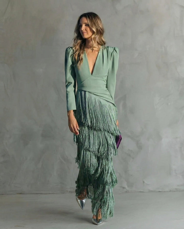 Nipuni - Elegantes Kleid Mit Fransenärmeln