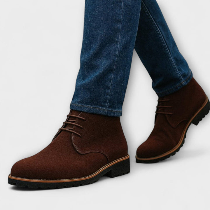 Rubin – Schnürstiefel Aus Wildleder