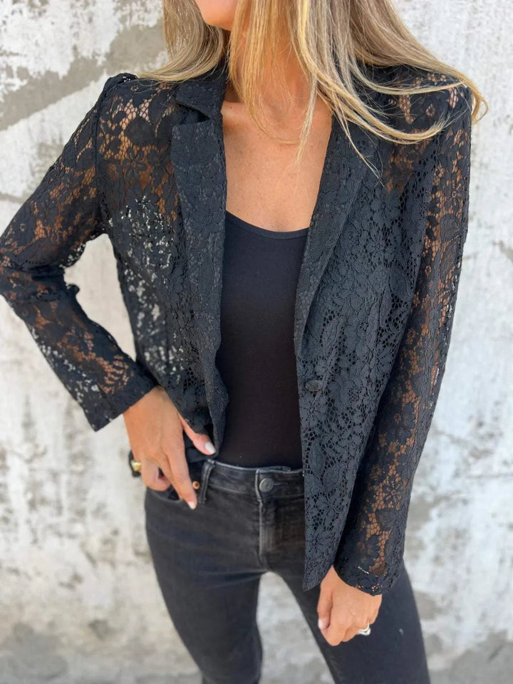 Naemi – Eleganter Spitze Blazer