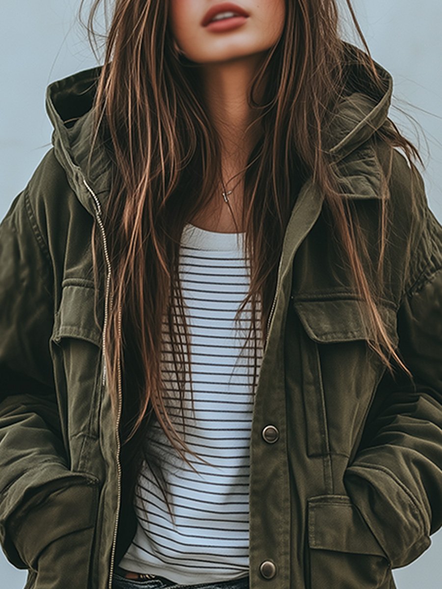 Naelani – Winddichte Jacke mit Kapuze und mehreren Taschen