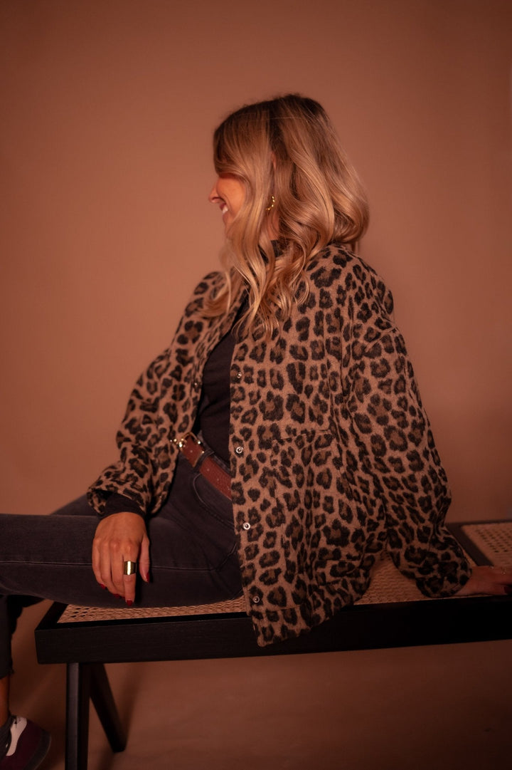 Leana – Atmungsaktive Jacke Mit Leoparden Muster