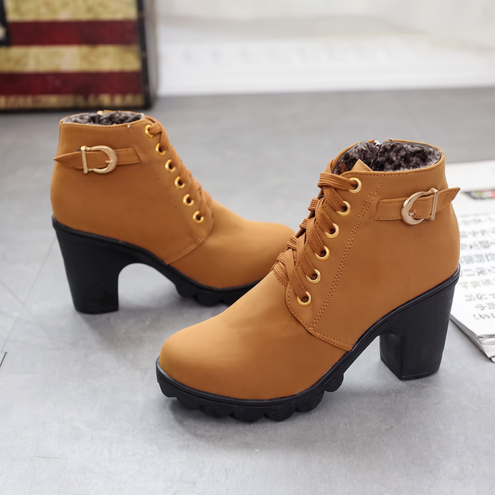 Rijona – Schnürstiefeletten Mit Schnallen Und Klobigem Absatz