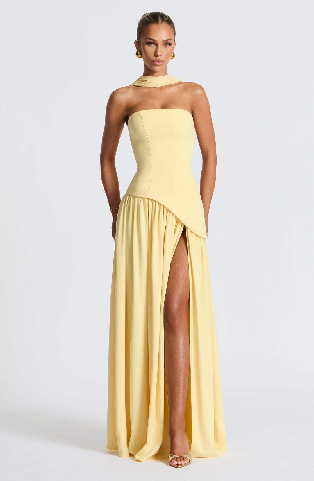 Zalfaa - Elegantes Ärmelloses Langes Kleid