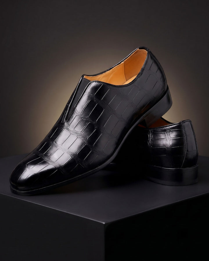 Amphon – Loafer mit Krokodilprägung und Slip-On-Passform